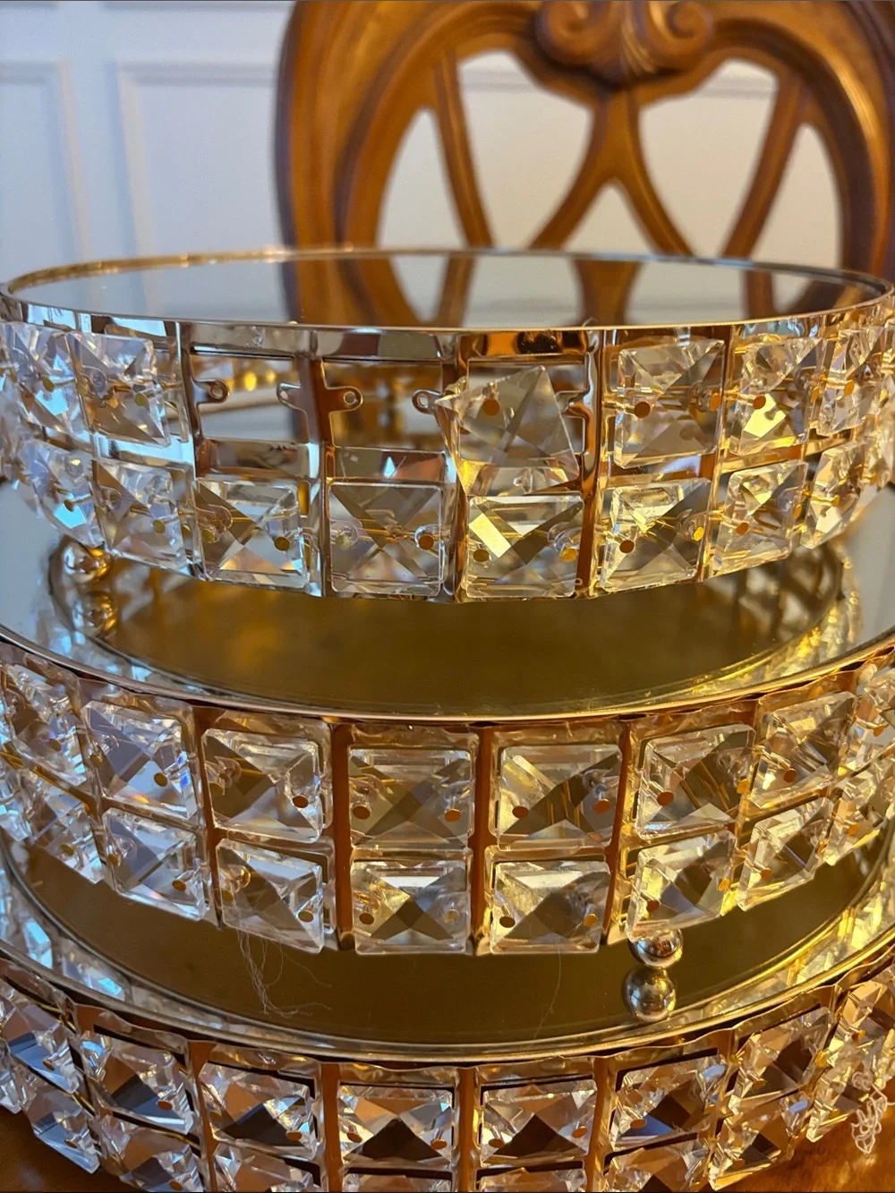 Gorgeous 3-Tier Crystal Mirrored Cake Stand